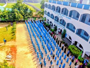 আধুনিক শিক্ষার পাশাপাশি নৈতিক ও ধর্মীয় শিক্ষাকে সমান গুরুত্ব